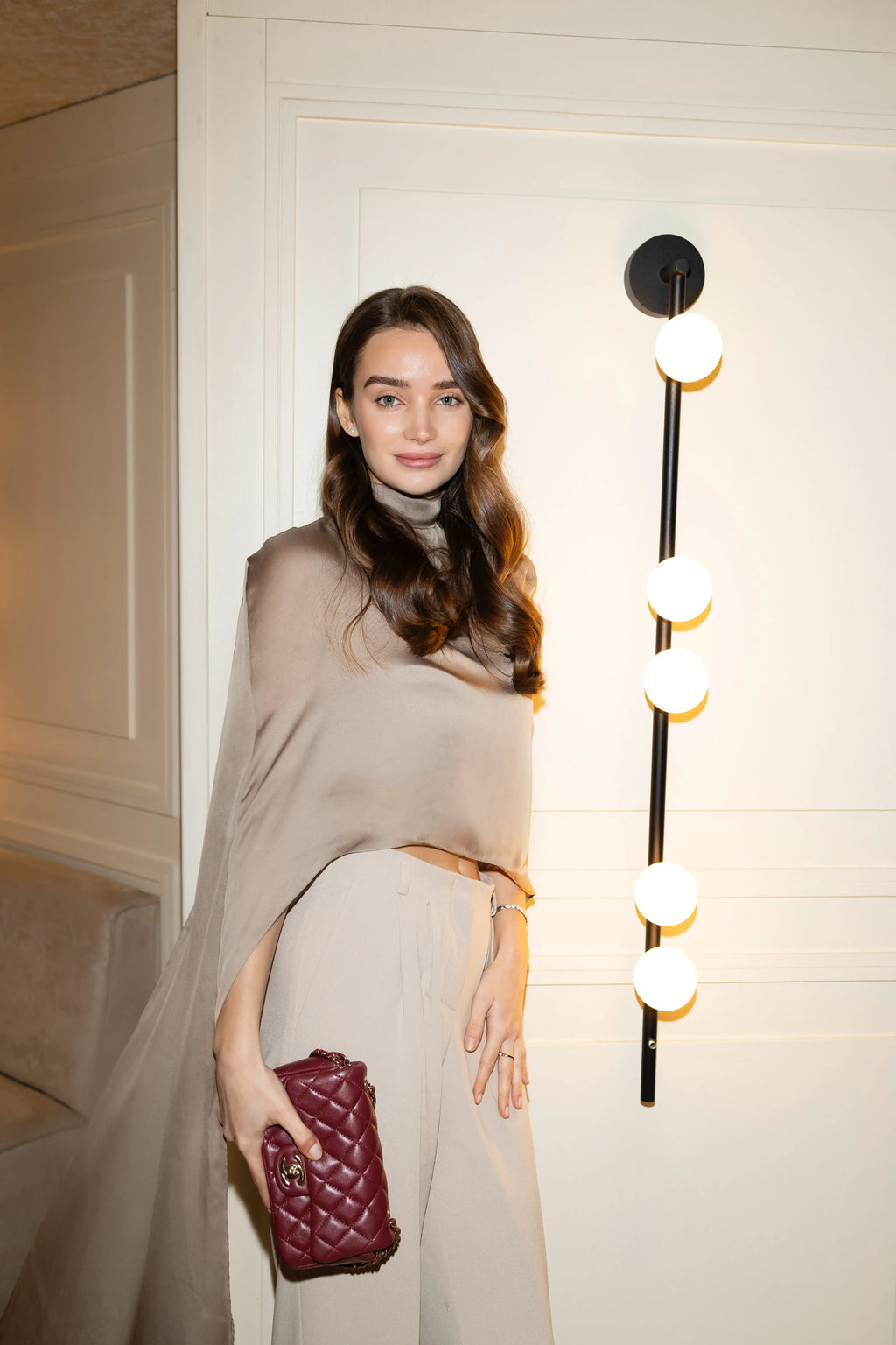 YUU Шовковий кейп - Оливковий